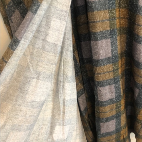 Outlander - The Series Collection from Torrid Women’s Plaid Wrap Dress Size 1 - Picture 9 of 12